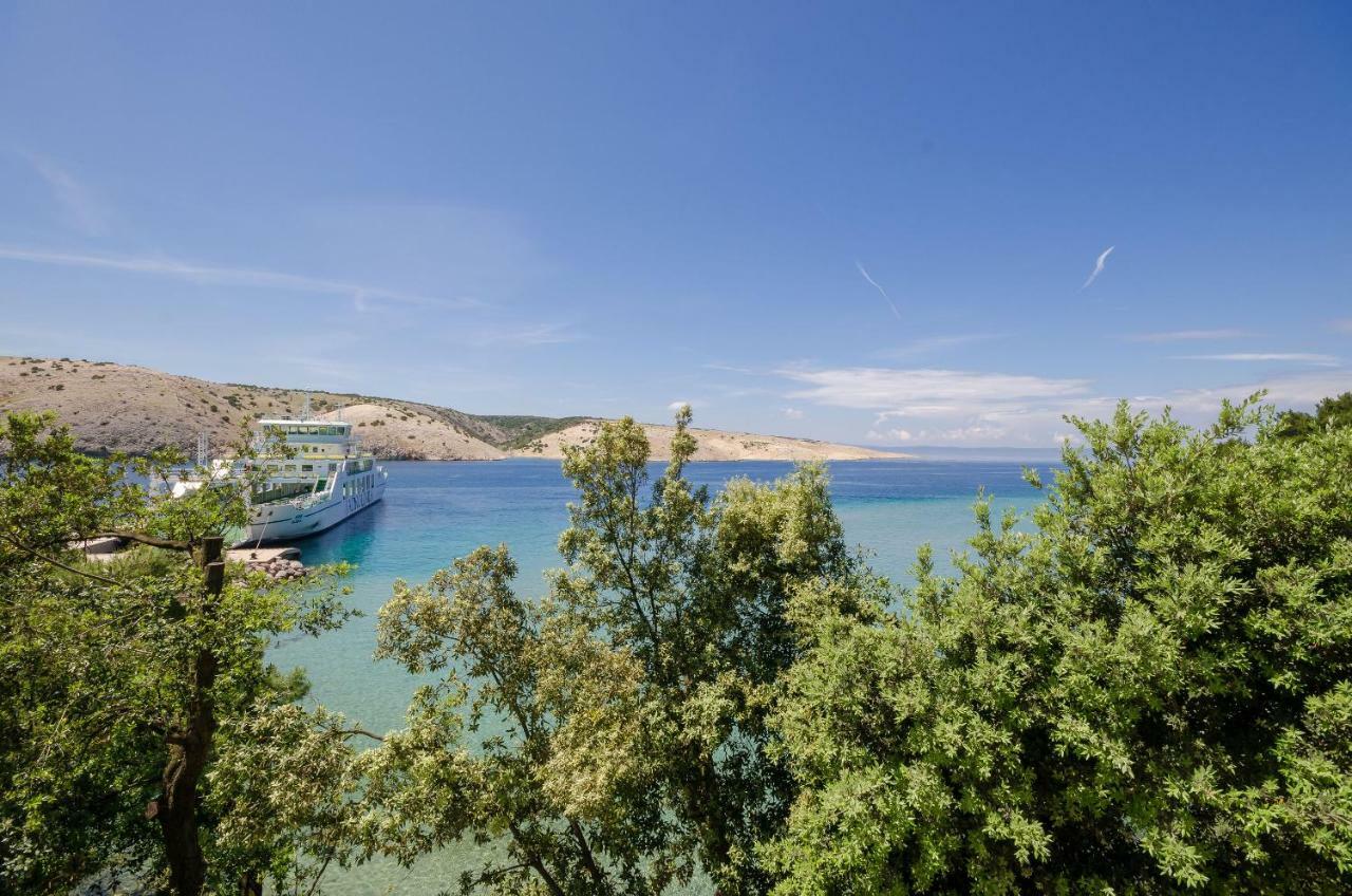 Apartments By The Sea In Лопар Екстериор снимка